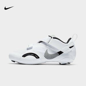 cj7719 nike